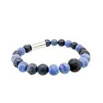 Hraunarmband með 8mm 0g 10mm hraunkúlum  í bland með 8mm möttum lapis.  Með póleruðum títaníum segullás.  Hönnun og smíði Zeezen. Ófeigur gullsmiðja - ofeigur.is