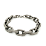 Titanium bracelet with a distinctive sandblasted finish, this 9.9mm round trace chain, delivers both substance and refinement. Ófeigur gullsmiðija - ofeigur.is