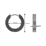 Small titanium huggie earrings with a matte finish. The earrings fit snugly around the earlobe. Dimensions: Diameter 14 mm, thickness 2.5 mm, width 2.5 mm.
By Zeezen.