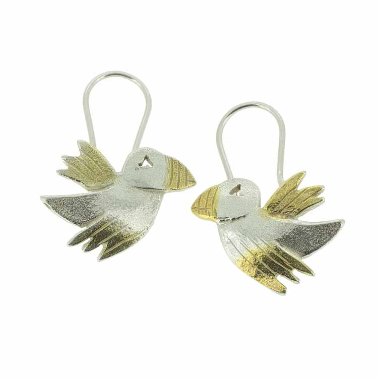 Fallegir Lunda eyrnalokkar úr silfur 925 Sterling með gullhúðaðan gogg og vængi. Puffin Silver Earrings - Gold plated - ofeigur.is