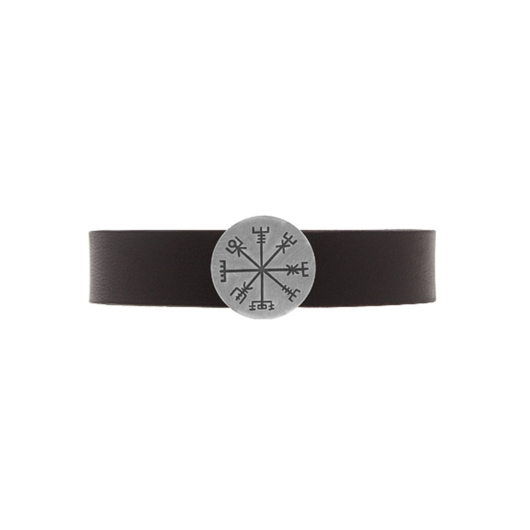 Leðurarmband matt brúnt á litinn með vegvísir handgrafinn í títaníum skjöld. Títaníum segullás. Hönnun Zeezen